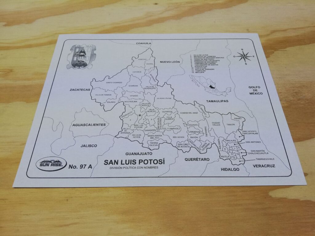 Fotografía de Mapa escolar con división política con nombres del estado de San Luis Potosí MXN 2.00 Precio por cada mapa Dimensiones: 21.5 x 28 centímetros Categoría: Nuevo Estados disponibles: Ciudad de México, Guerrero, Guanajuato, Jalisco, México, Michoacán, Querétaro, San Luis Potosí, Tlaxcala, Veracruz y Yucatán