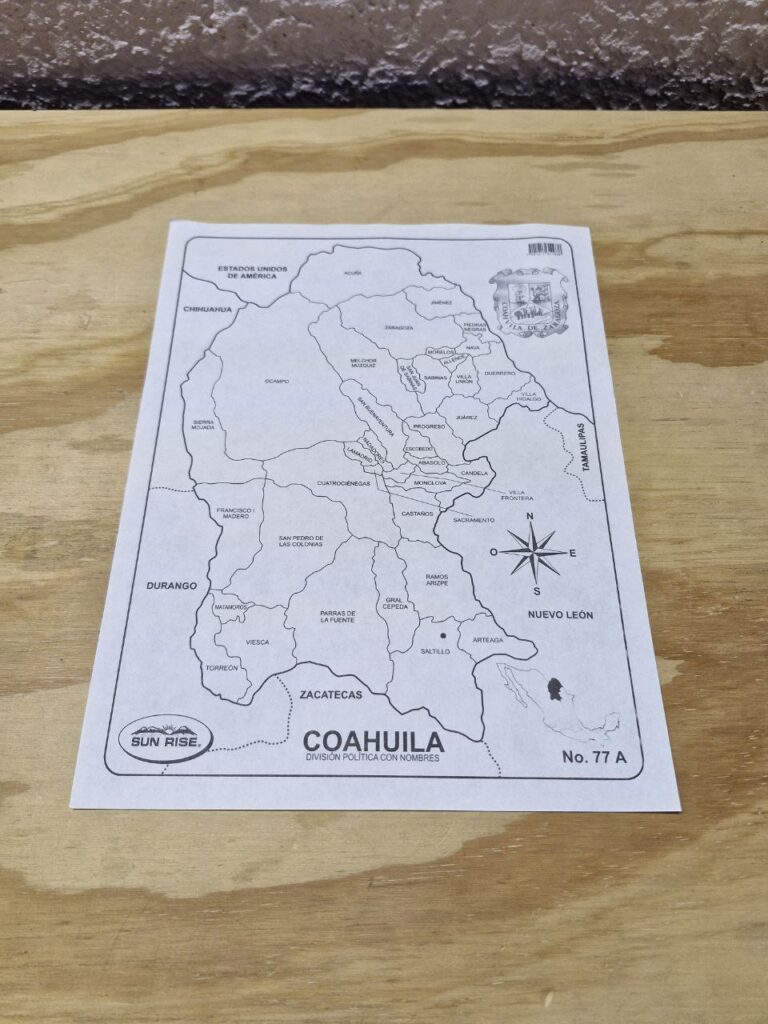 Fotografía de Mapa escolar con división política con nombres del estado de Coahuila Precio $2.00 MXN cada uno Dimensiones: 21.5 x 28 centímetros Categoría: Nuevo Estados disponibles: Aguascalientes, Coahuila, Chihuahua, Ciudad de México, Guanajuato, Guerrero, Hidalgo, Jalisco, México, Michoacán, Morelos, Nayarit, Querétaro, San Luis Potosí, Sonora, Tlaxcala, Veracruz, Yucatán, Zacatecas. Además de Estados Unidos.